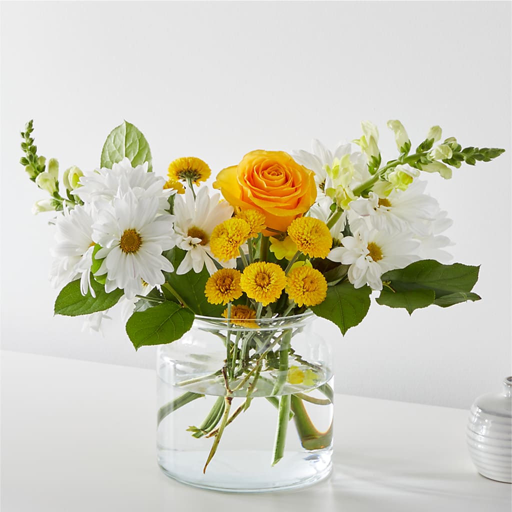 Sun Salutation Bouquet – The Florist Ltd, Denton TX