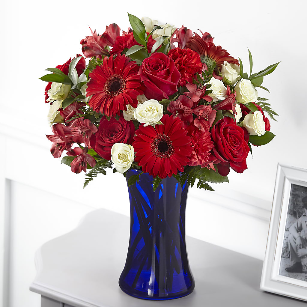 Hearts Embrace Bouquet – The Florist Ltd, Denton TX