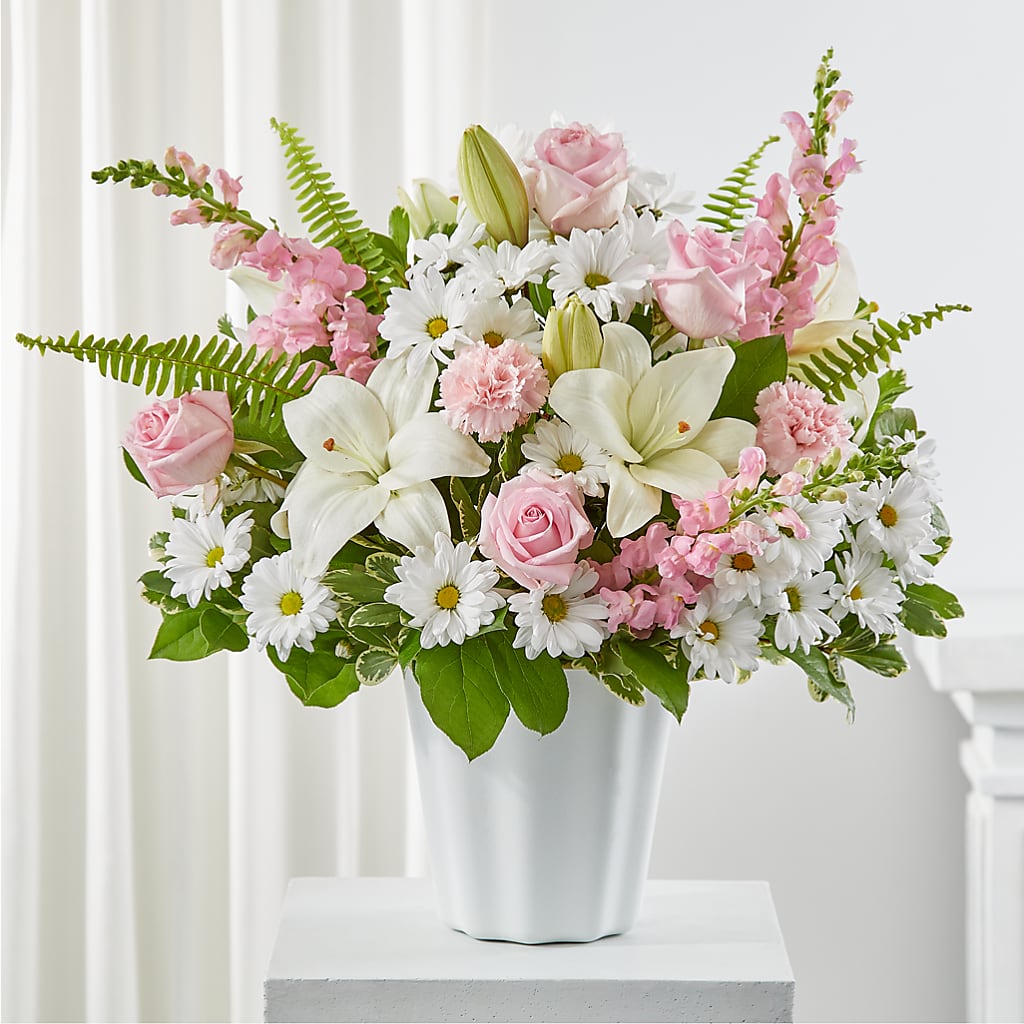 Soft Touch Tabletop Basket – The Florist Ltd, Denton TX