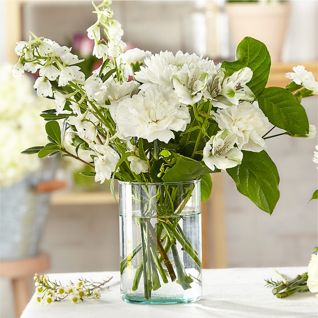 Classic Ivory – A Florist Original – The Florist Ltd, Denton TX