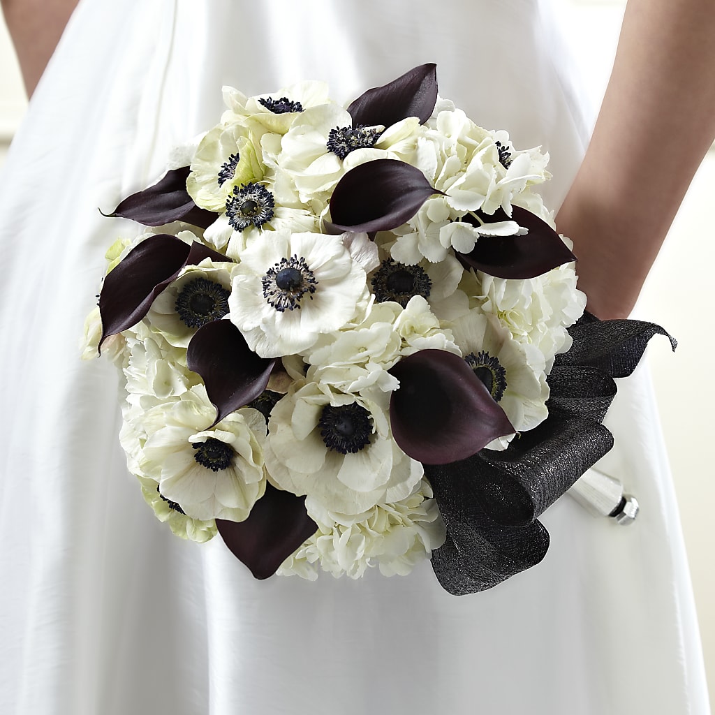 To Have and To Hold Bouquet – The Florist Ltd, Denton TX