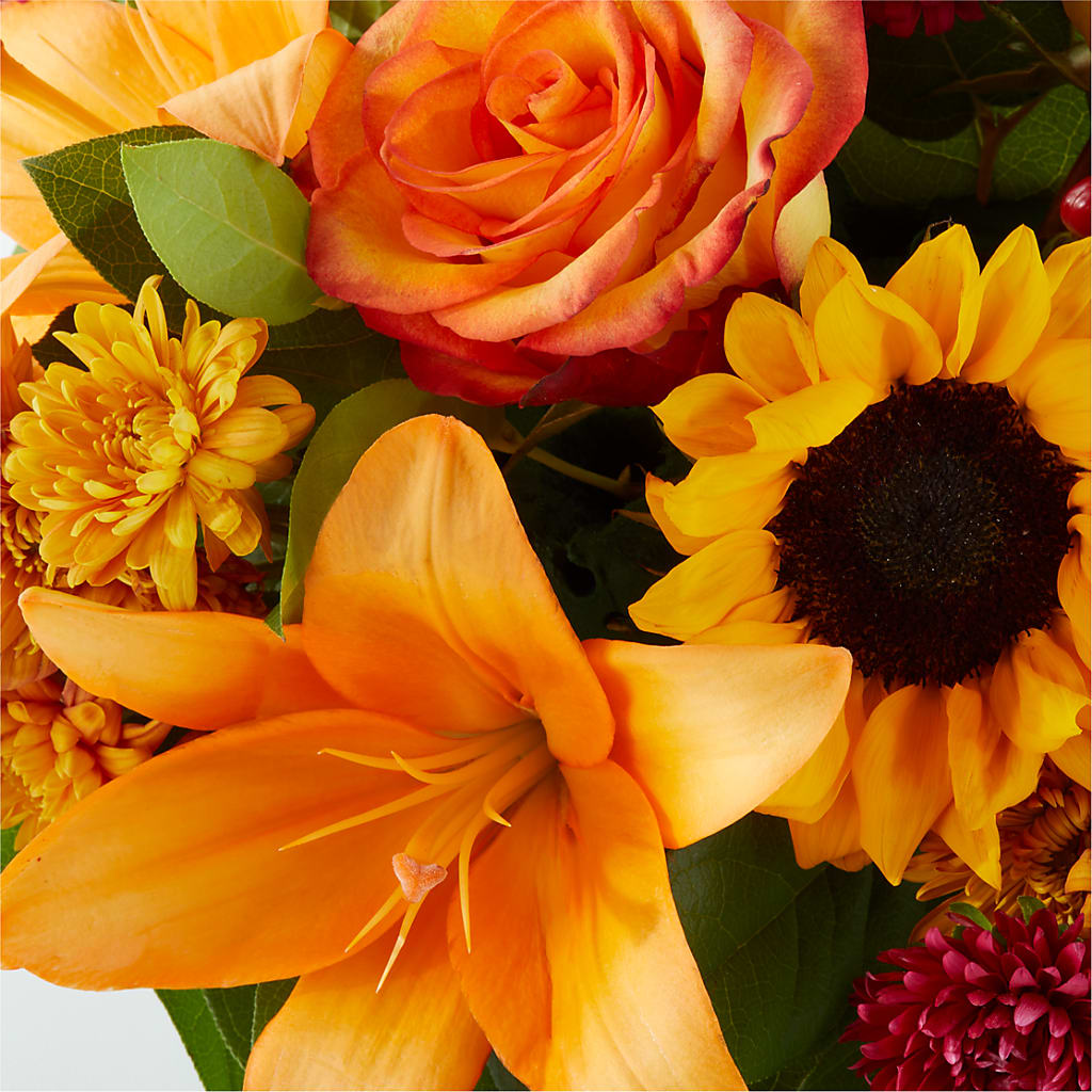 Grateful Centerpiece –  The Florist Ltd, Denton TX