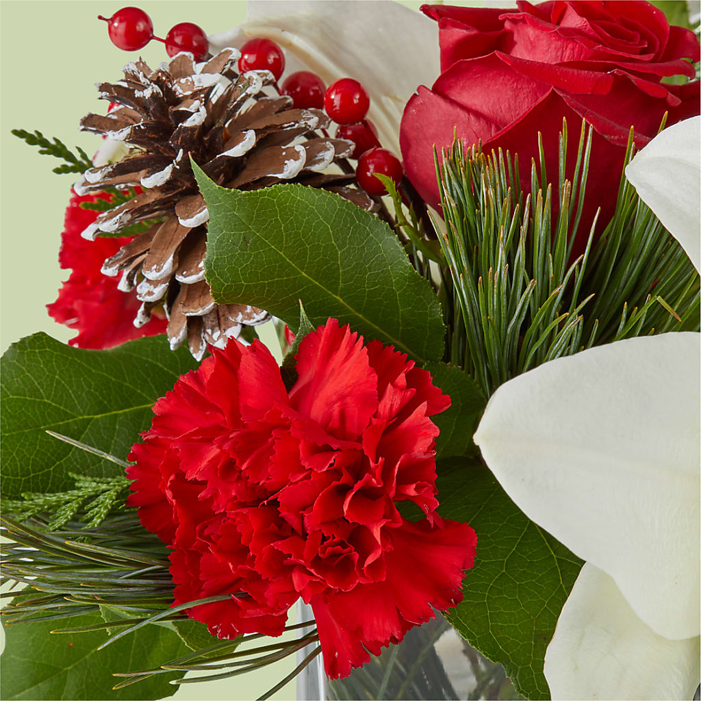 Glistening Icicles Bouquet –  The Florist Ltd, Denton TX