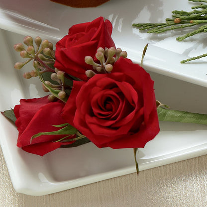Red Spray Rose Boutonniere –  The Florist Ltd, Denton TX